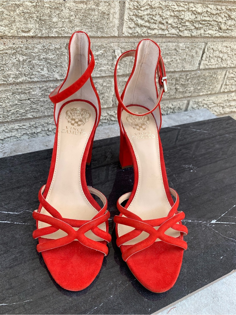 Vince Camuto Kaniana Red Suede Strappy block heels 8.5